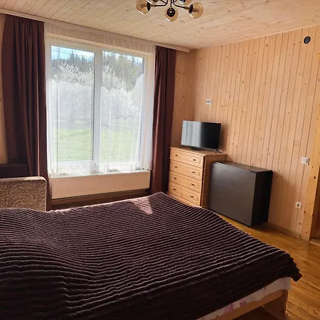 Apartment лісова лілея